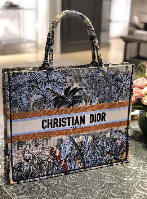 dior beauty tote bag|christian Dior bags official site.